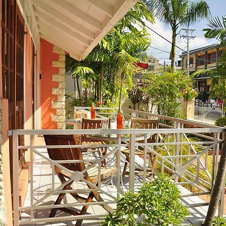 Inn At 87 Port of Spain Esterno foto
